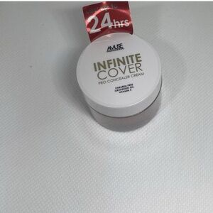 Muse Infinite Cover Pro Concealer Cream - White